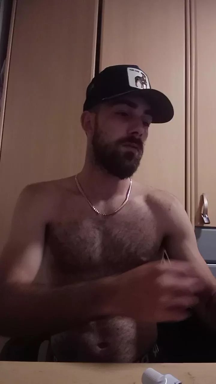 Offline Bcn18Real on Cam4