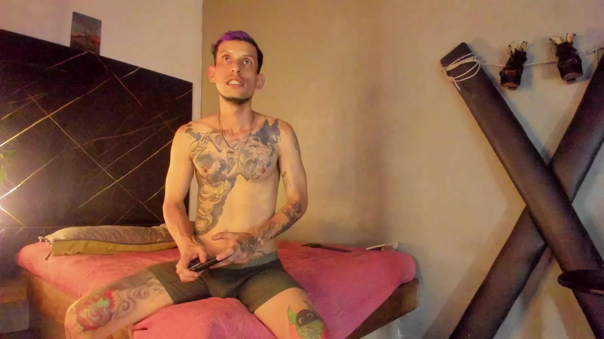Benedettomichel on Cam4 