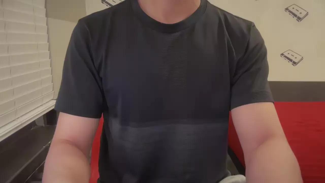 bio1988 on Cam4 