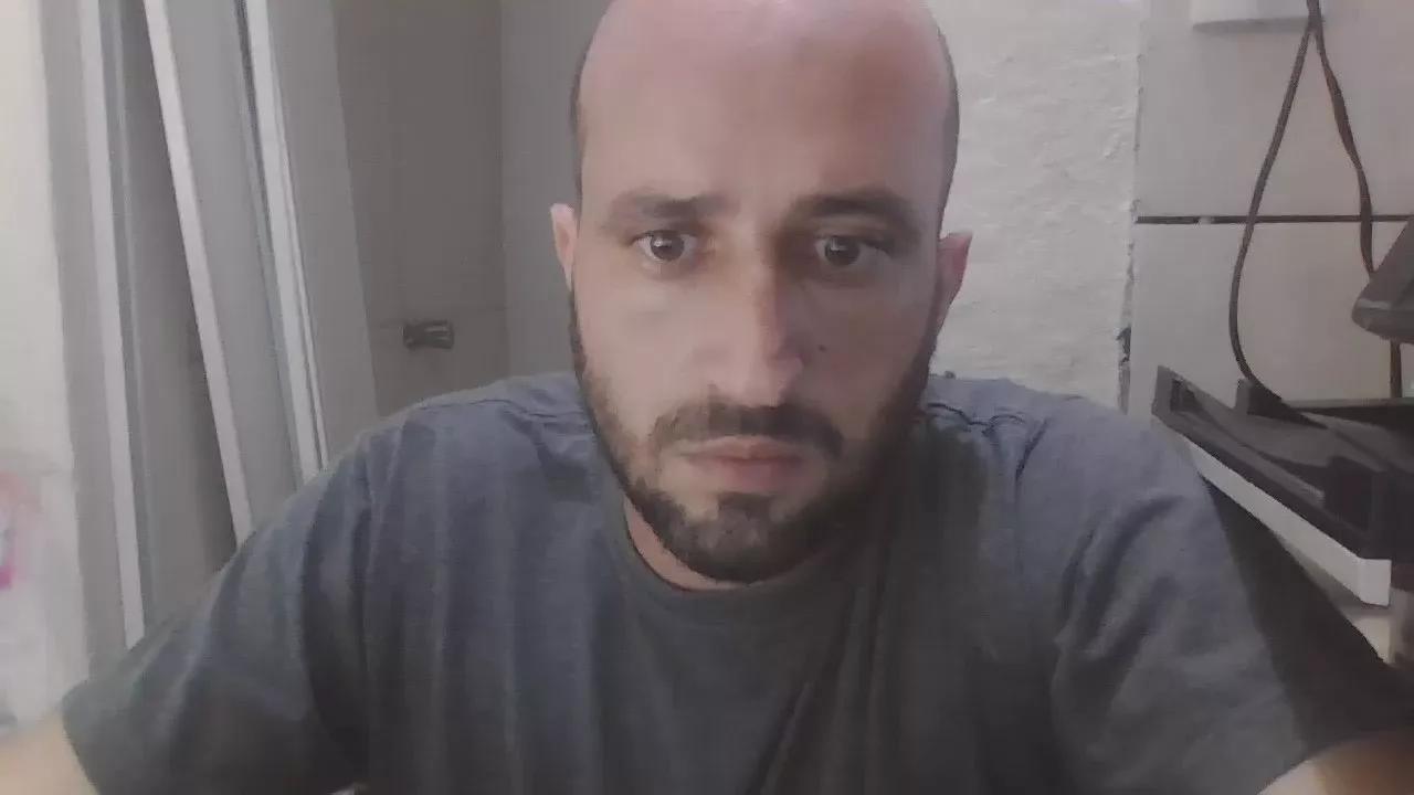 bitelo19cm on Cam4 