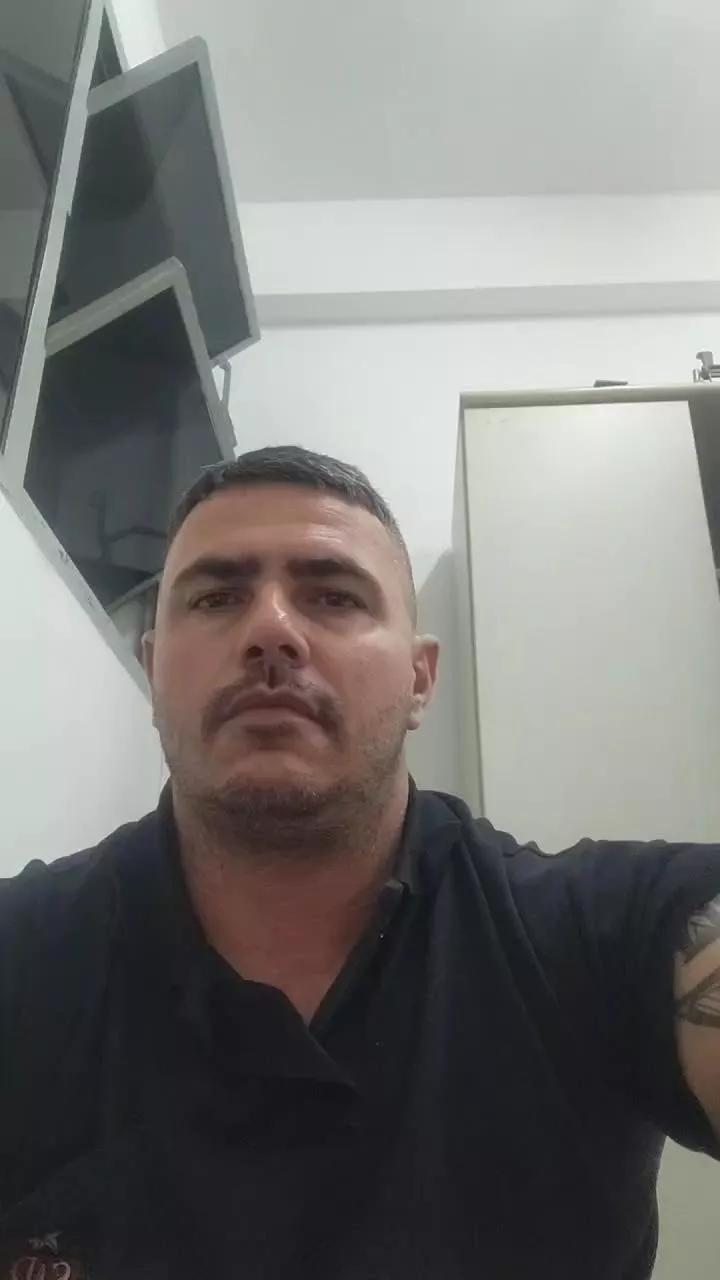 BraddBoyOz on Cam4 