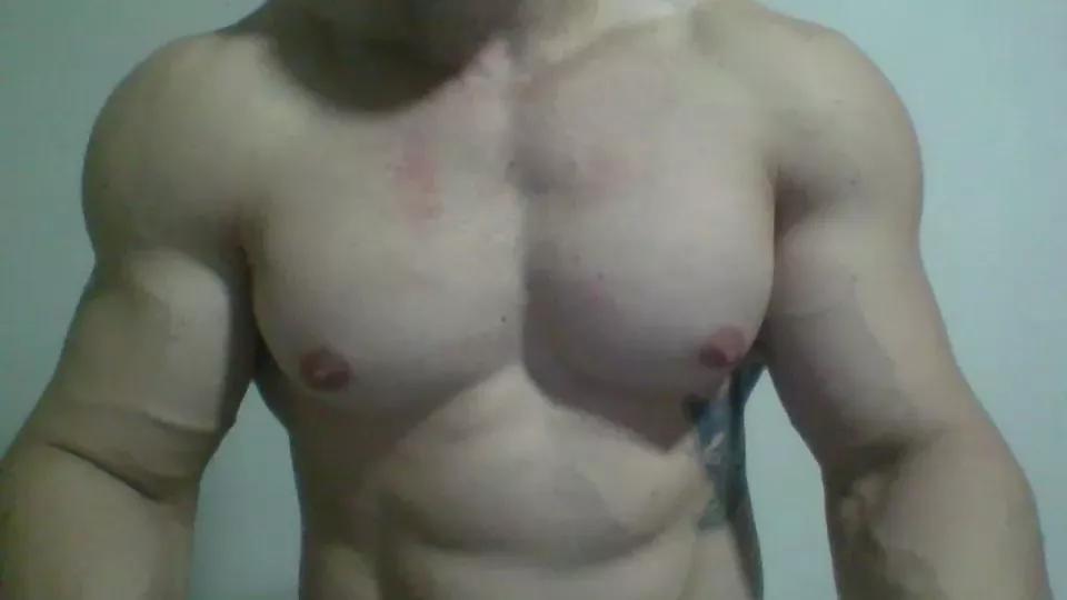 BranquinhoFit on Cam4 