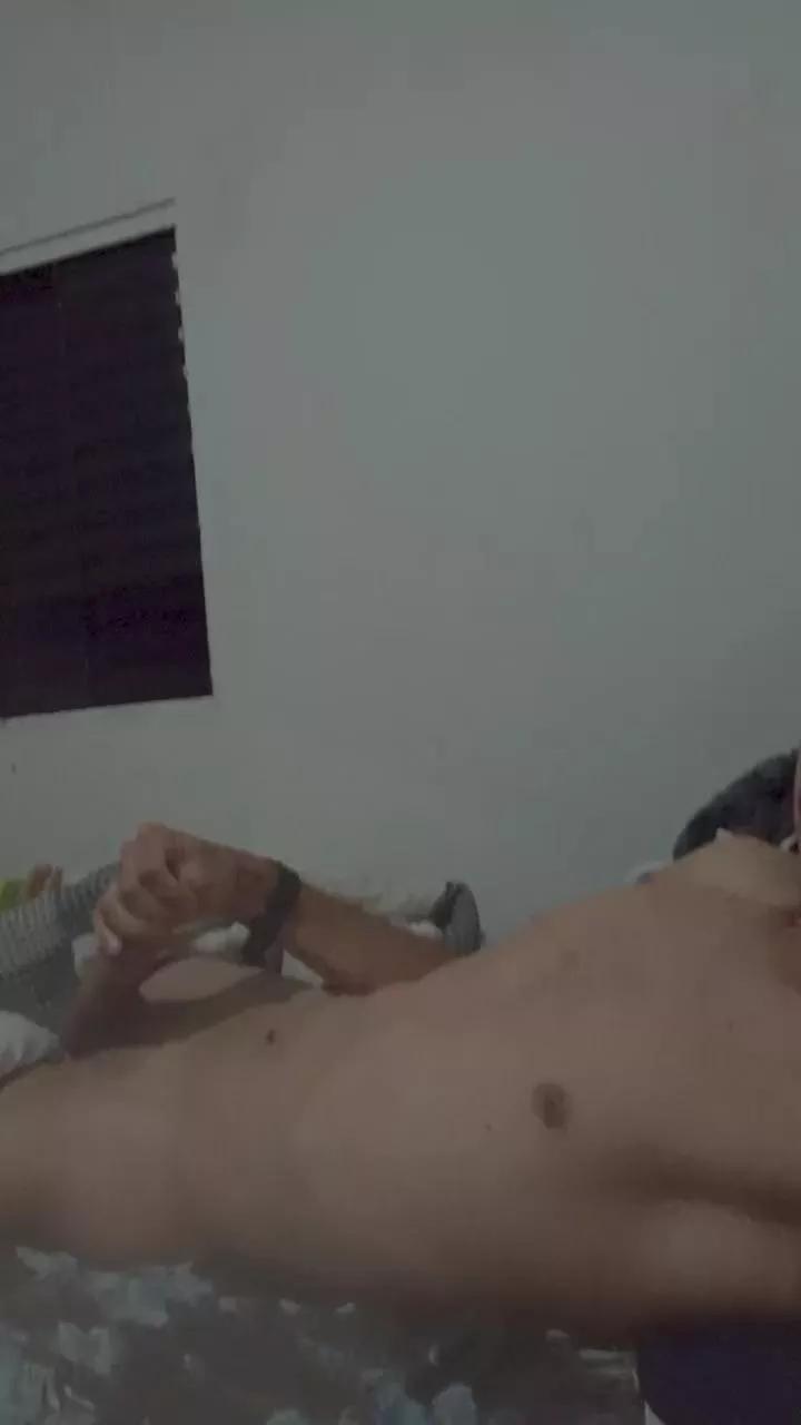 Brunochr20 on Cam4 