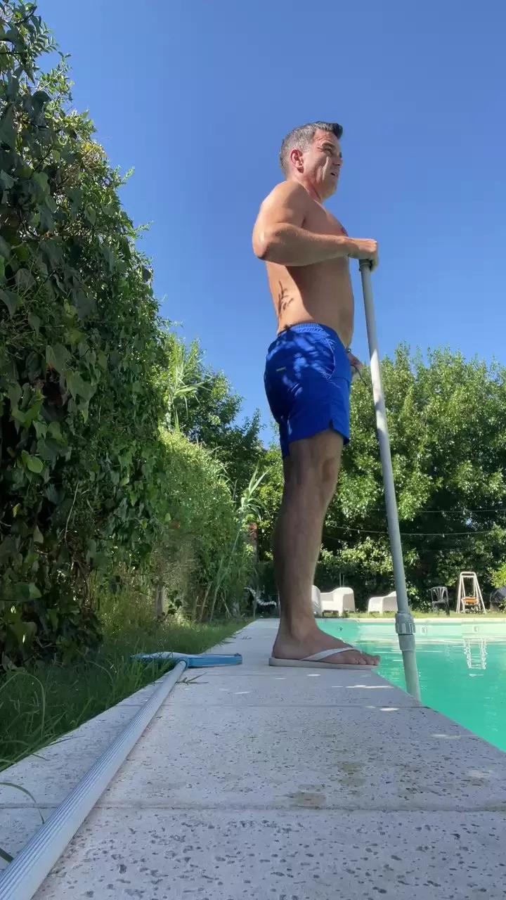 Bullman_ar on Cam4 