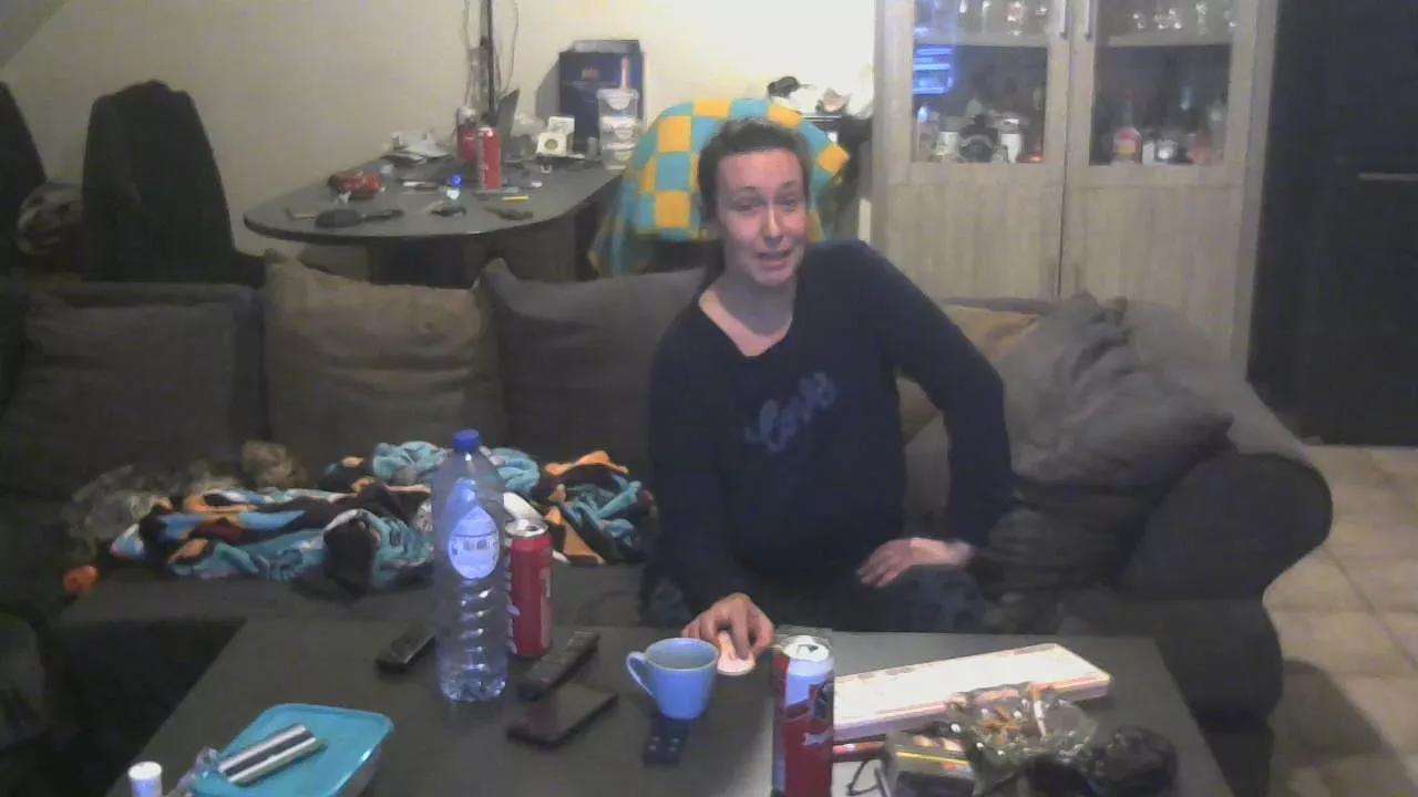 butterflys3 on Cam4 