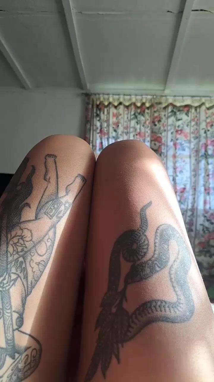 bvbyscorpio666 on Cam4 