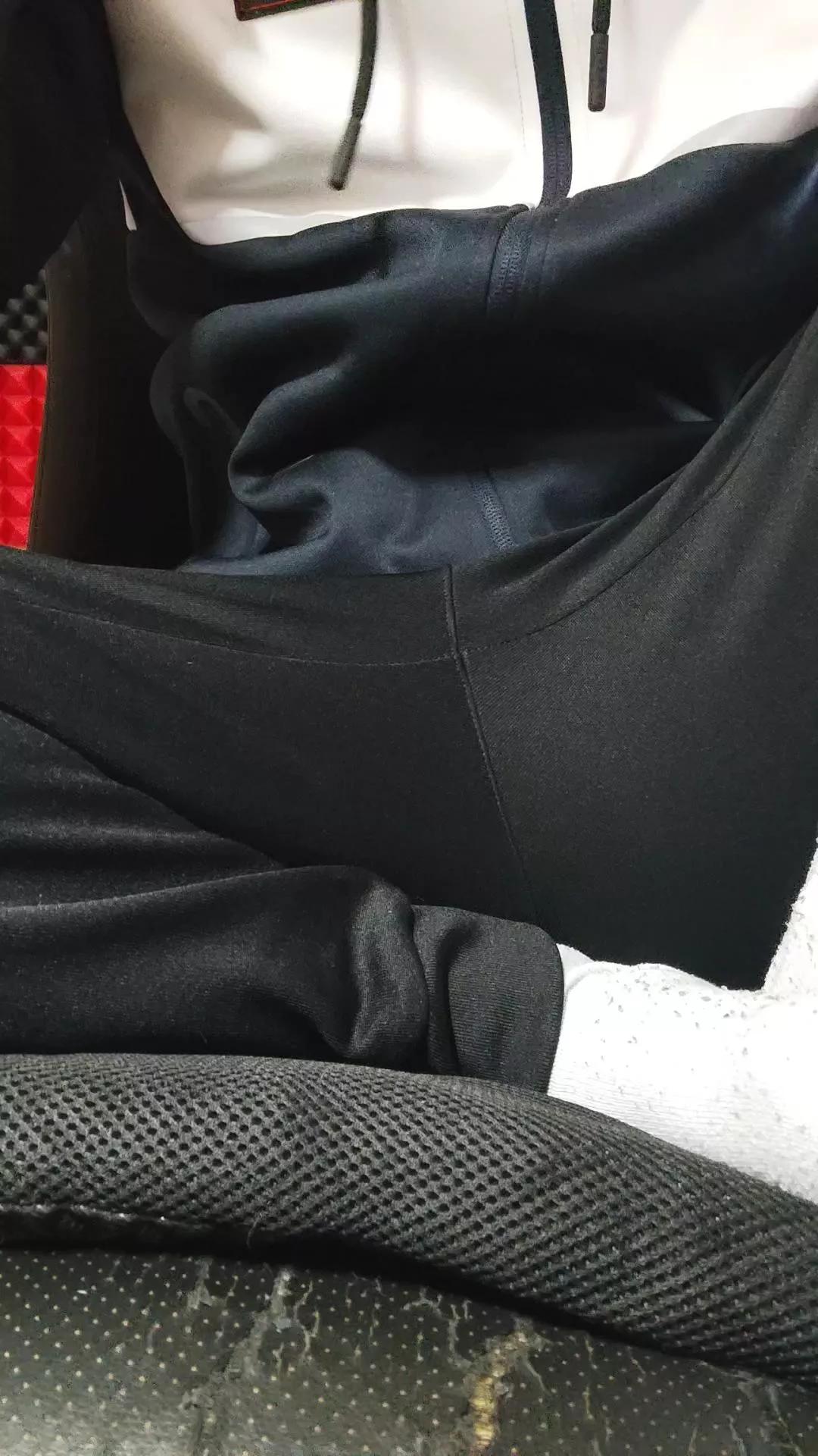 cachondo__23 on Cam4 