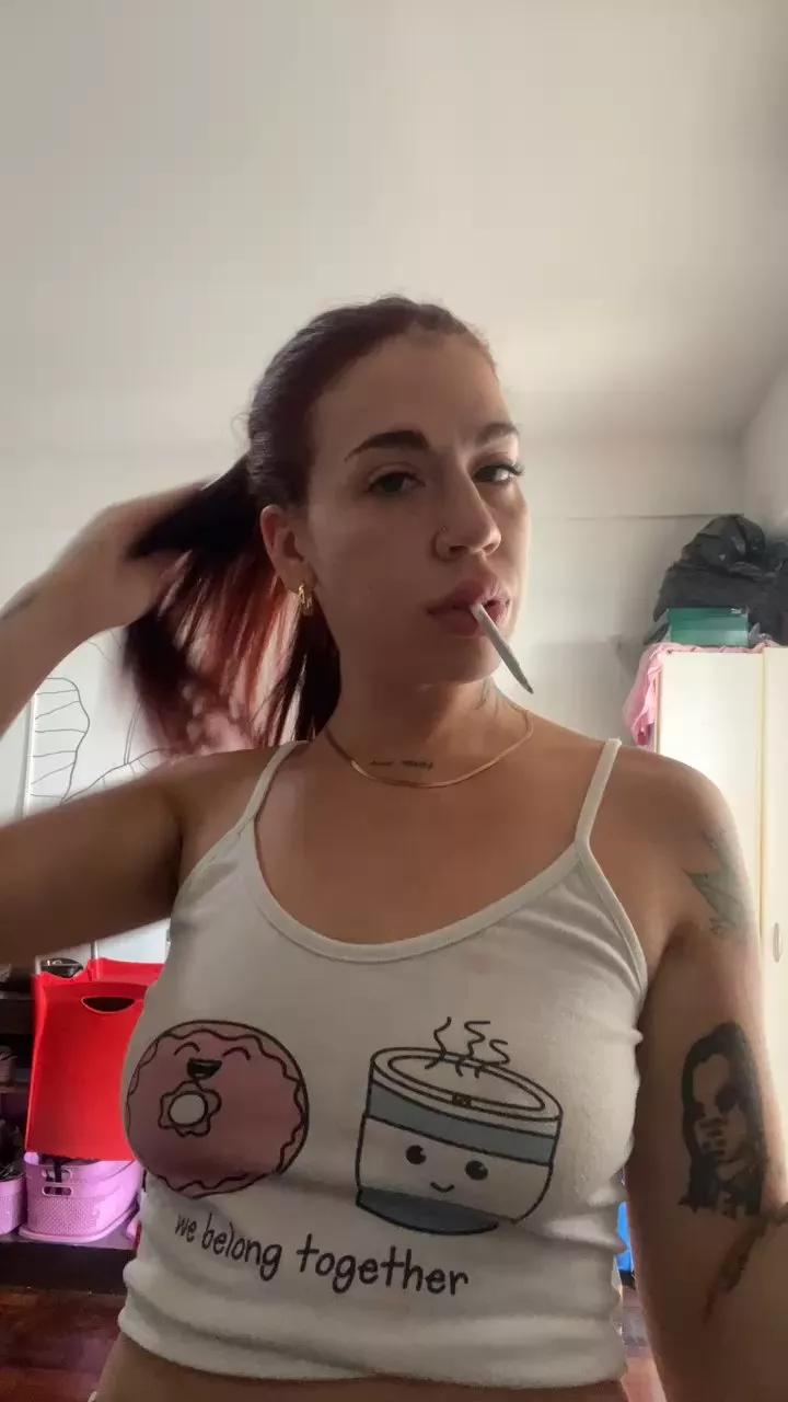 CamiButterfly on Cam4 