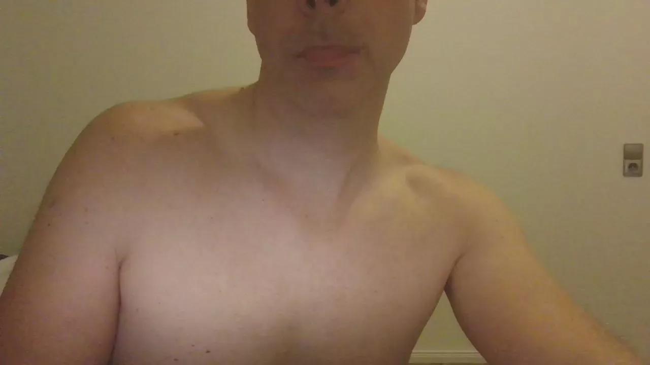 campig7891 on Cam4 