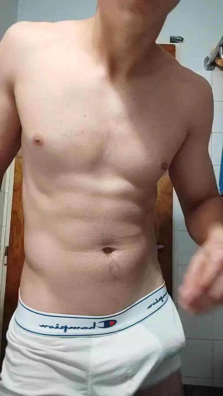 Cannabunker1 on Cam4 