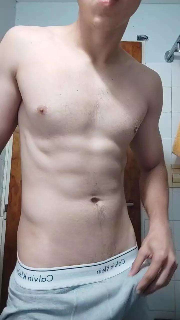 Cannabunker1 on Cam4 