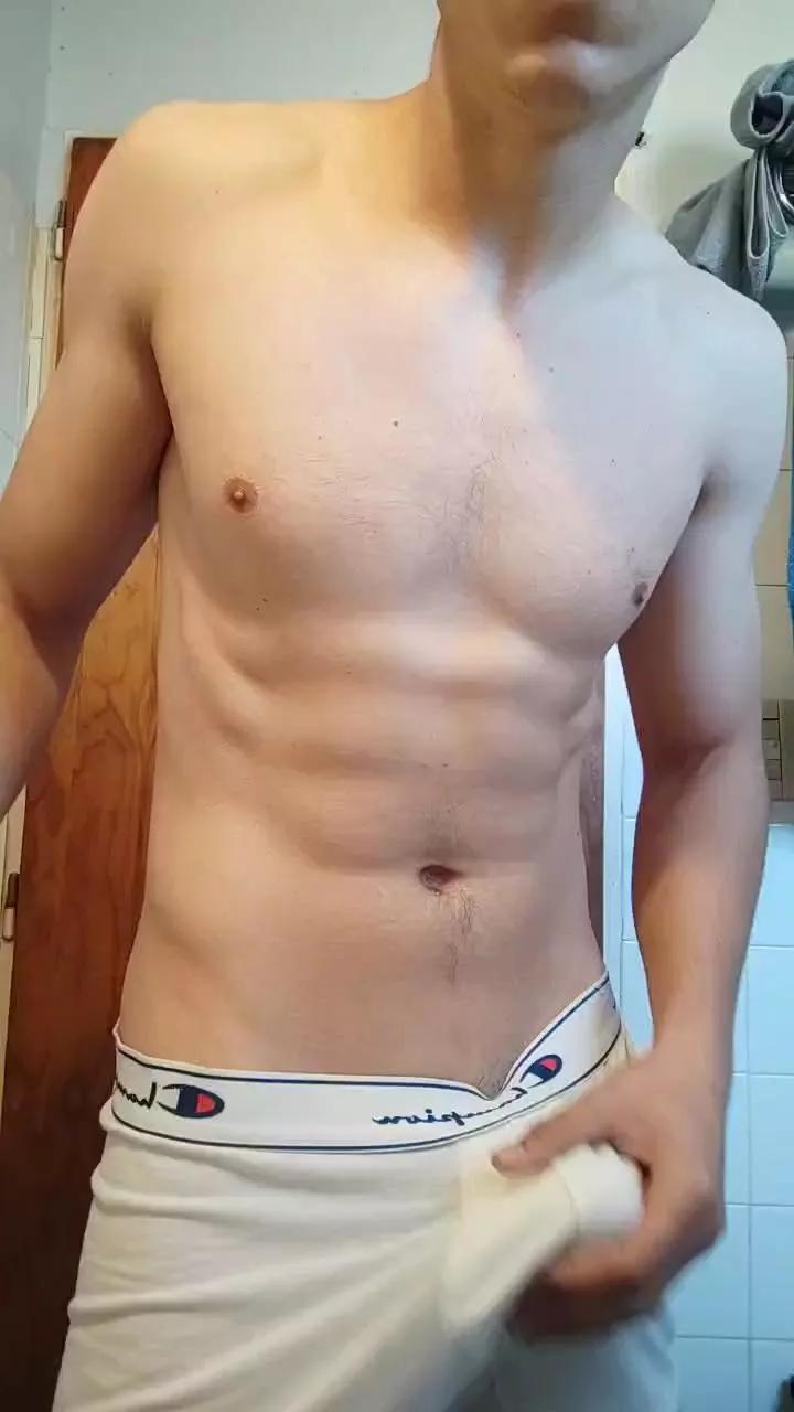 Cannabunker1 on Cam4 