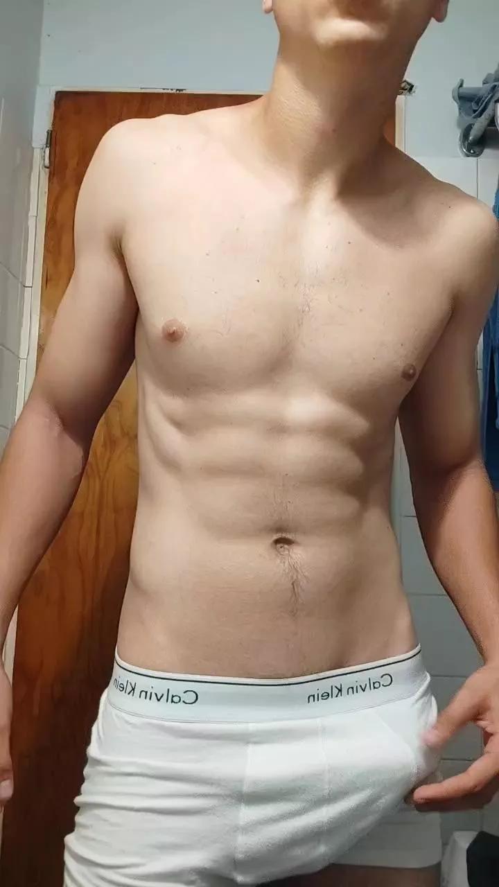 Cannabunker1 on Cam4 