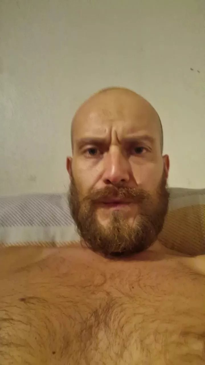 Offline carcazz on Cam4