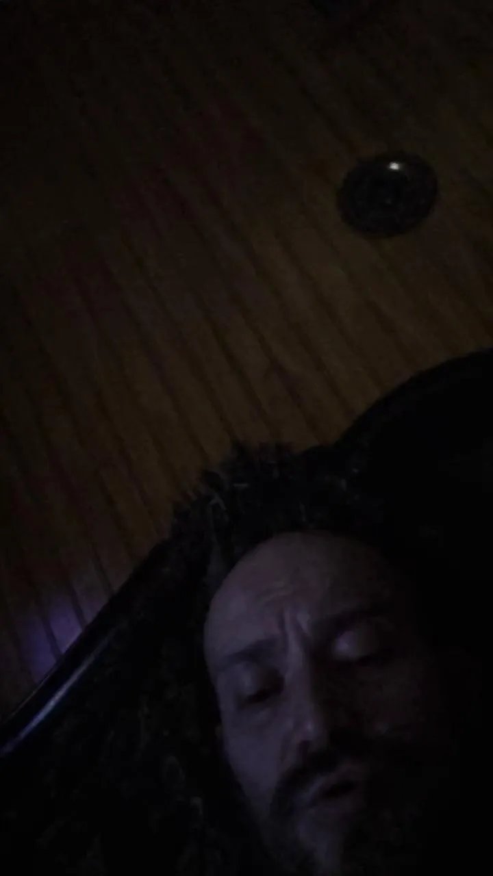 Offline carcazz on Cam4