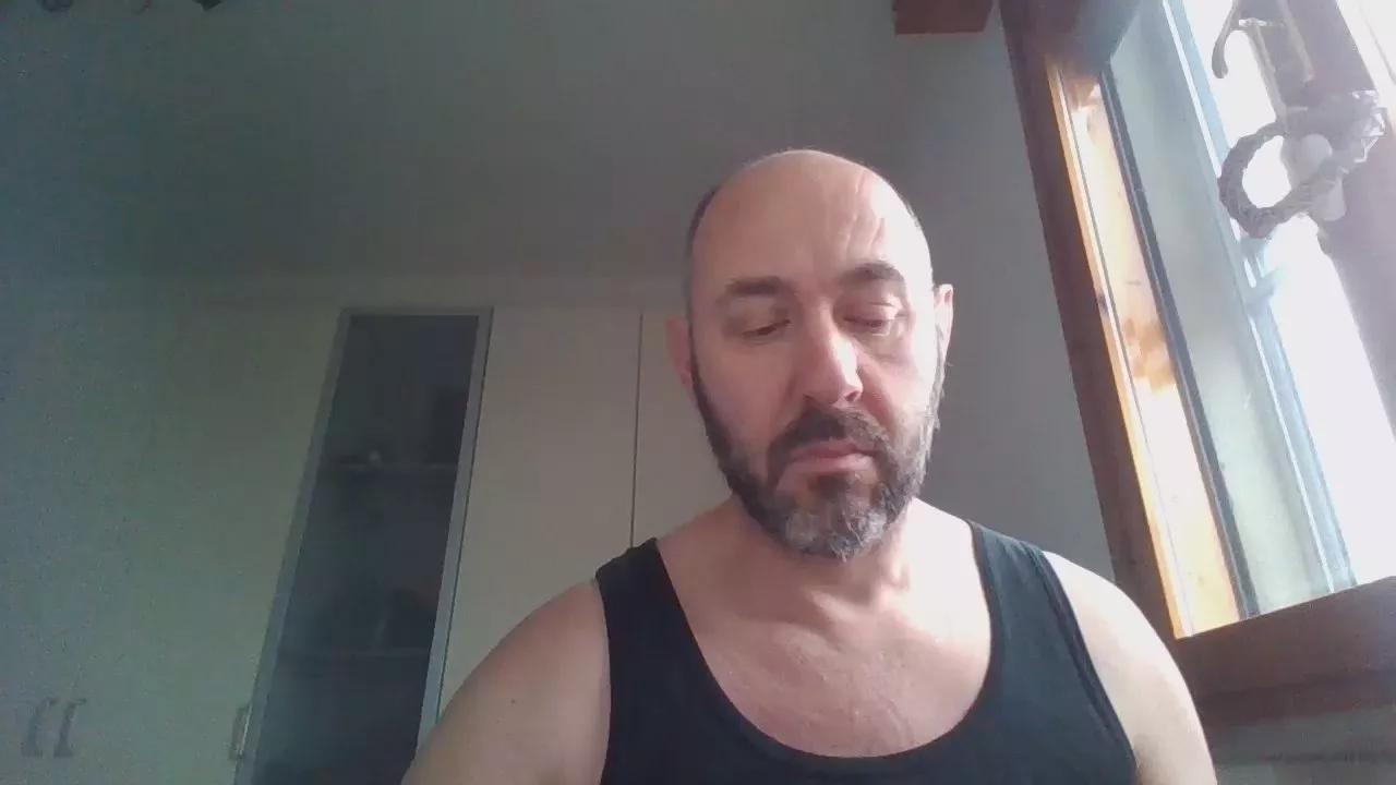 cazzo_grosso1 on Cam4 