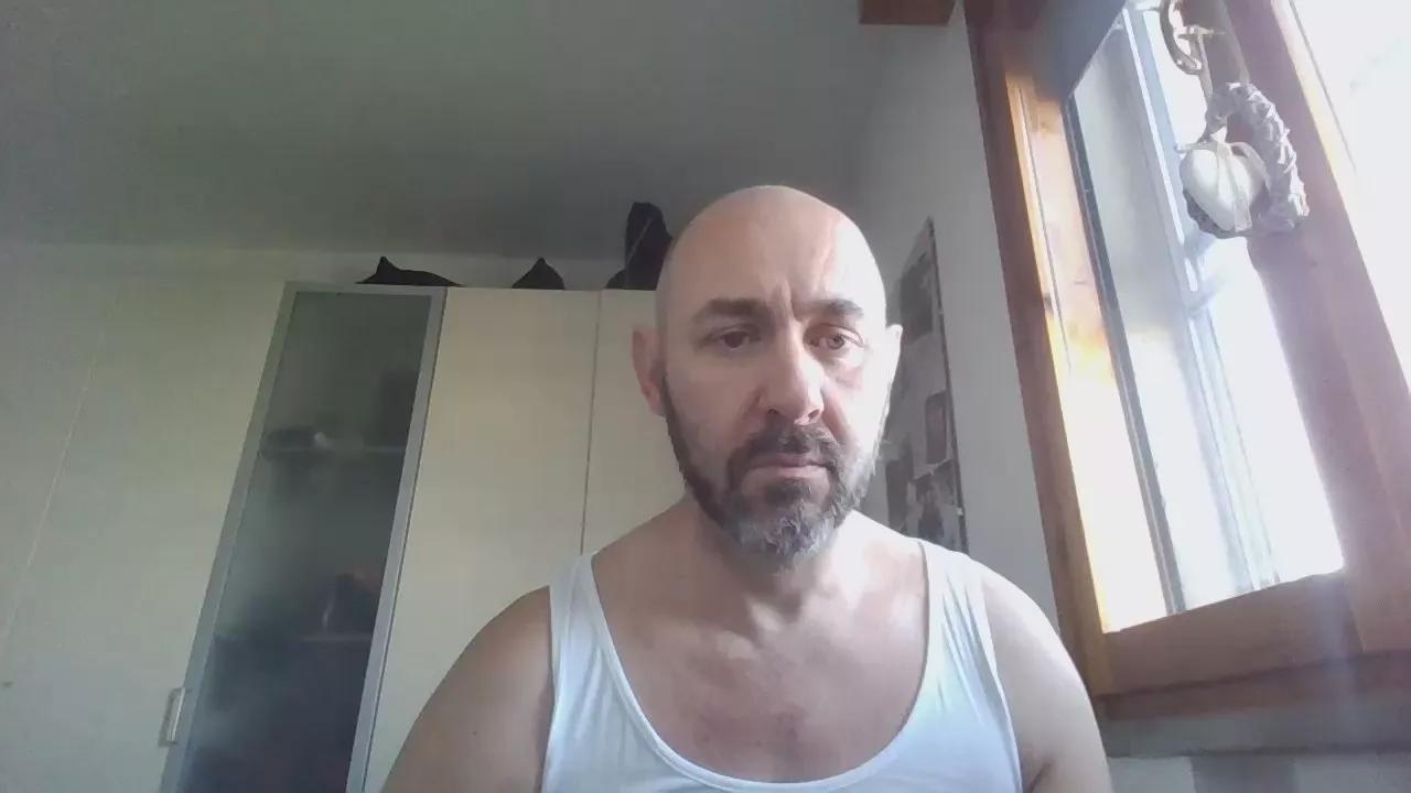 cazzo_grosso1 on Cam4 