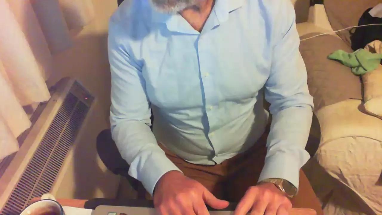 cc060369 on Cam4 