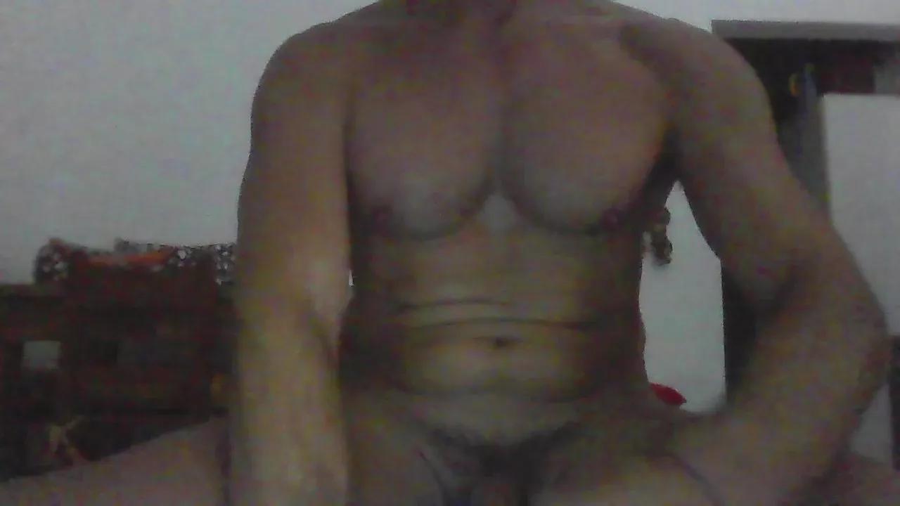 Cesar_Moon on Cam4 