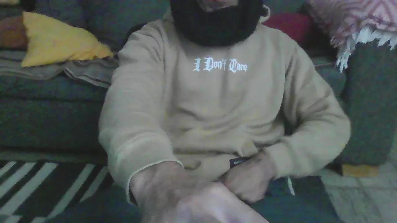 Cesar_Moon on Cam4 