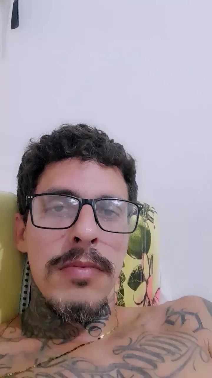 Checkmatte43 on Cam4 