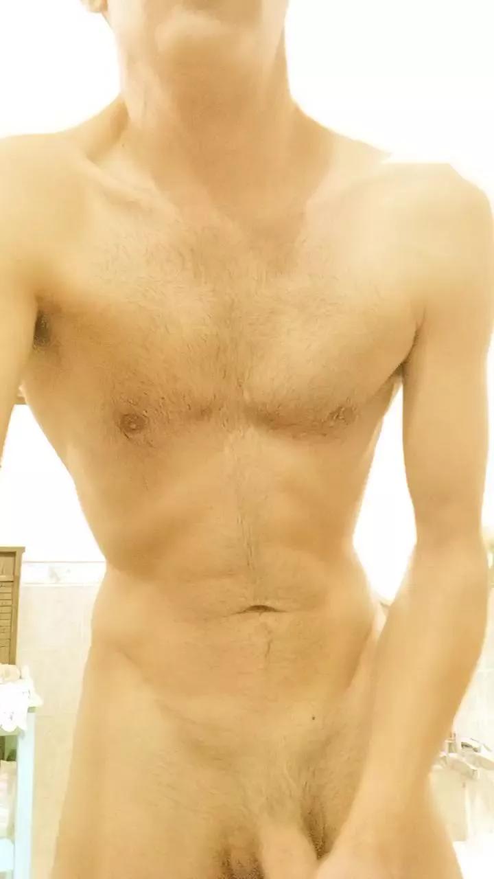 Chicoatrevido1 on Cam4 