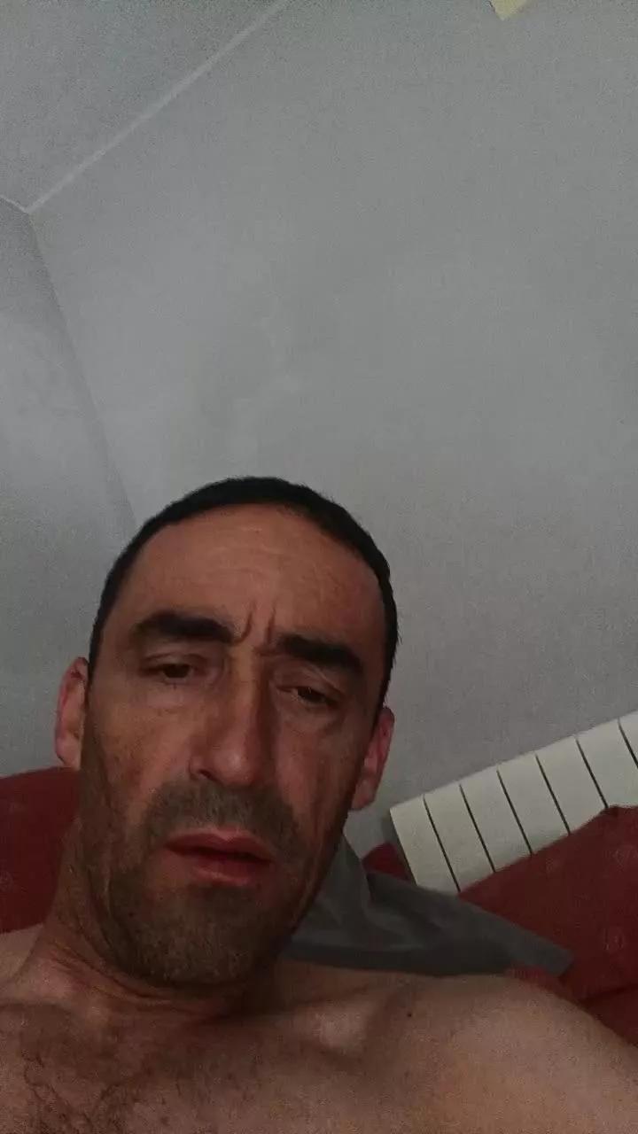 comilon77 on Cam4 