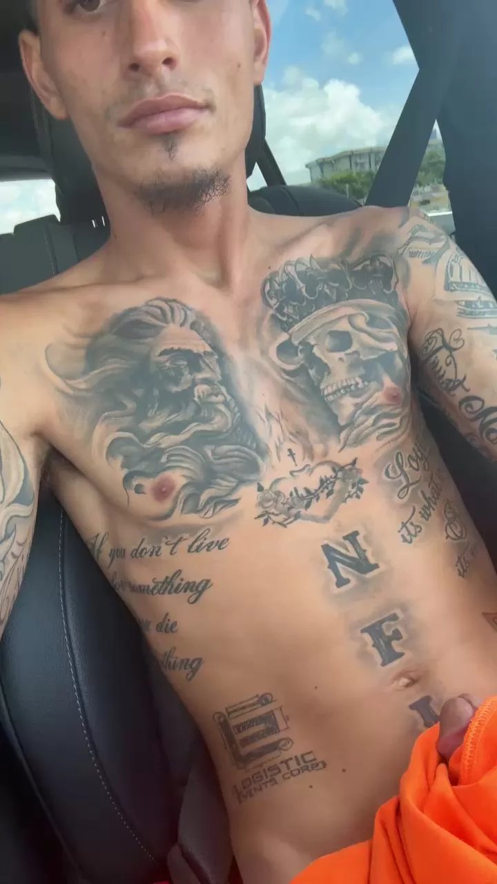 Offline Cuban477 on Cam4