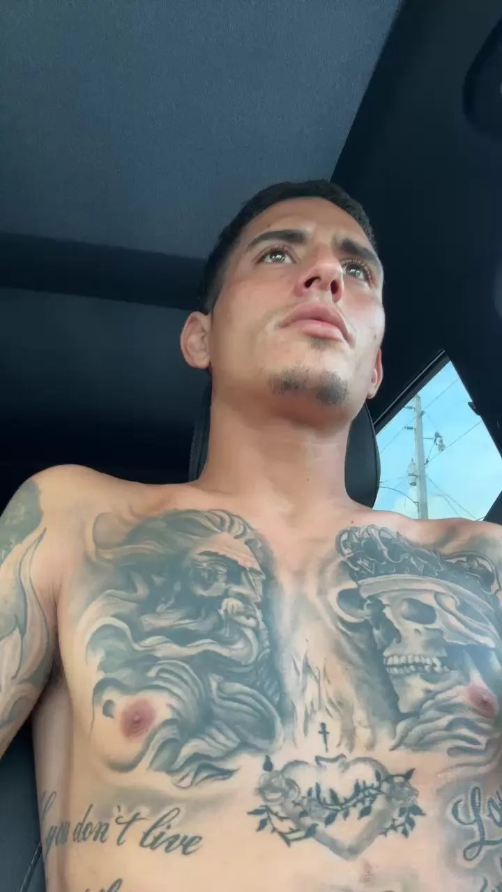 Offline Cuban477 on Cam4