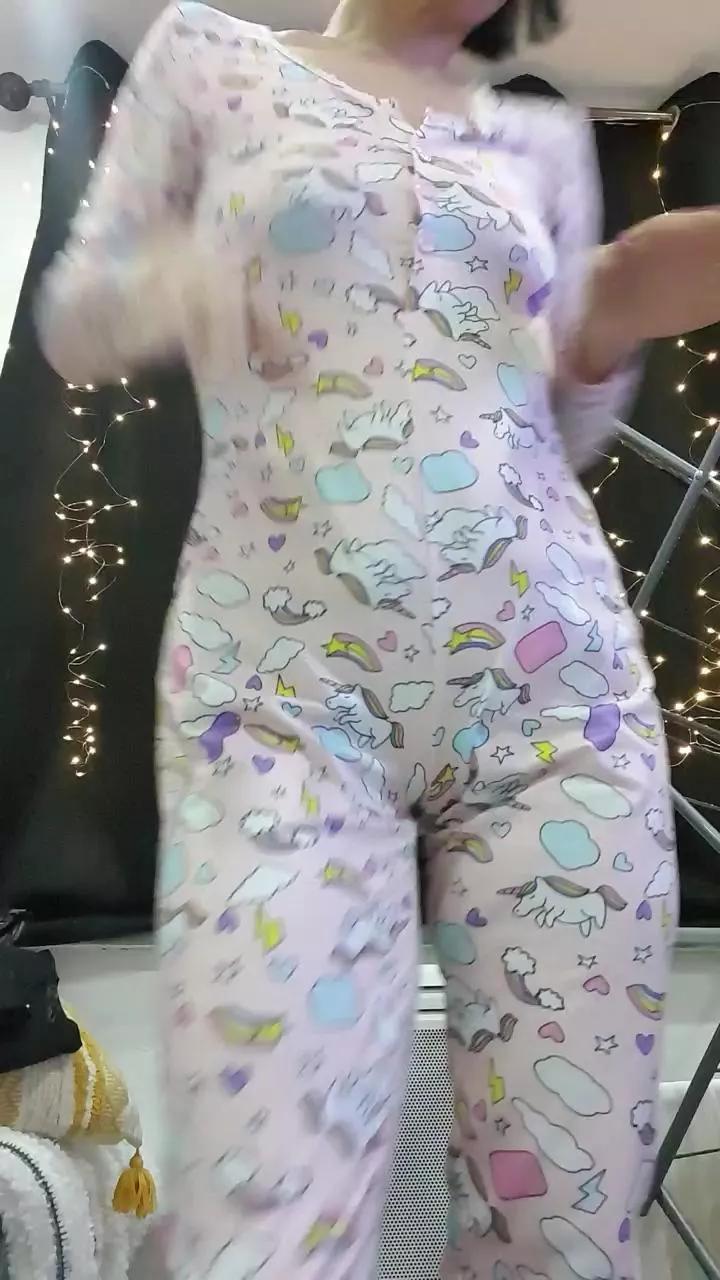 cuteandwet on Cam4 
