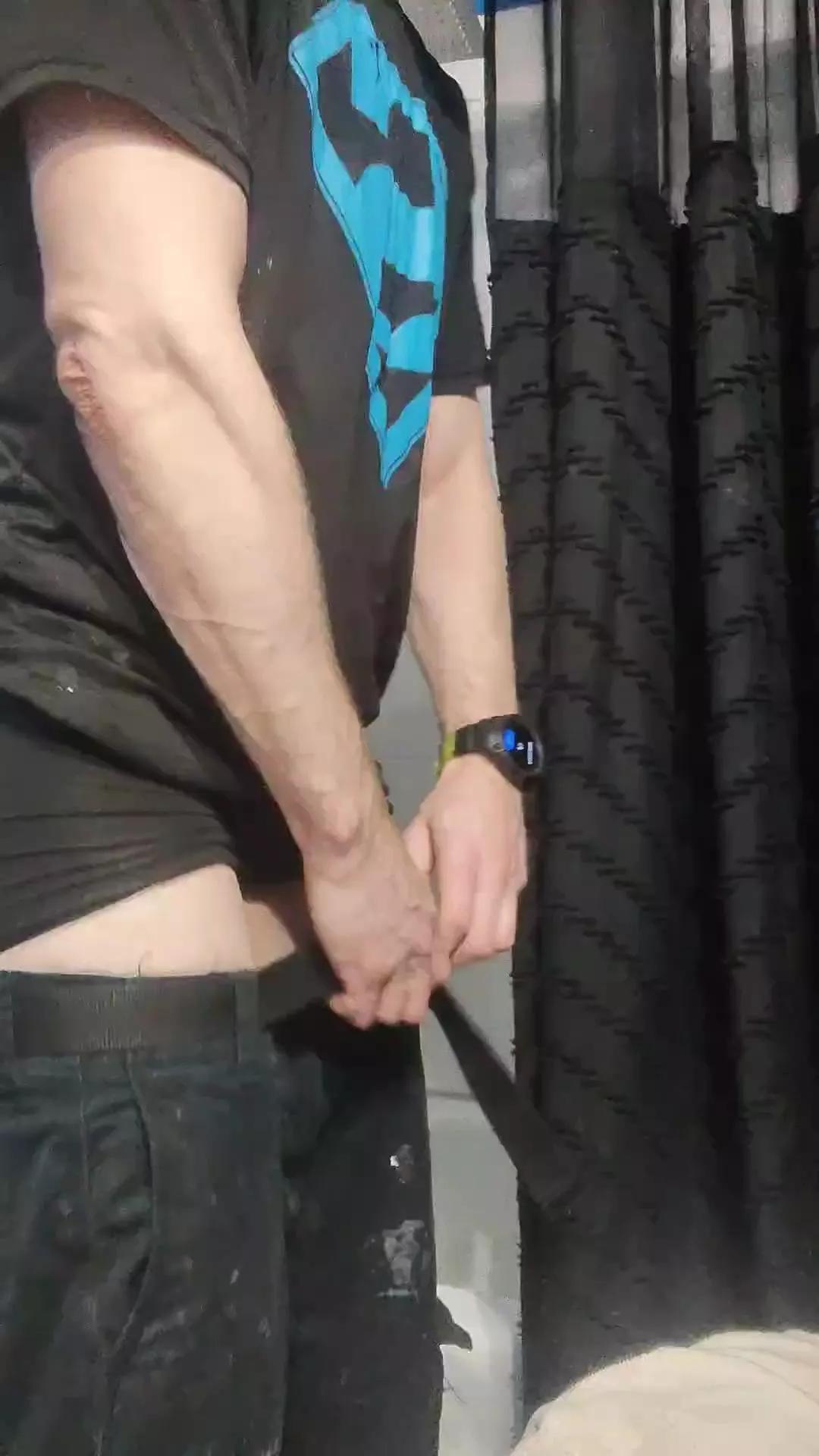 dandanger63 on Cam4 
