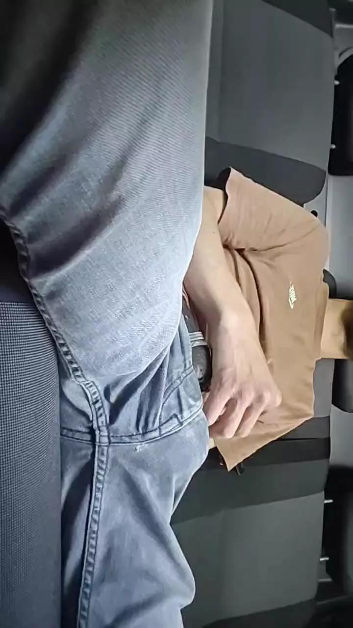 dannydong96 on Cam4 