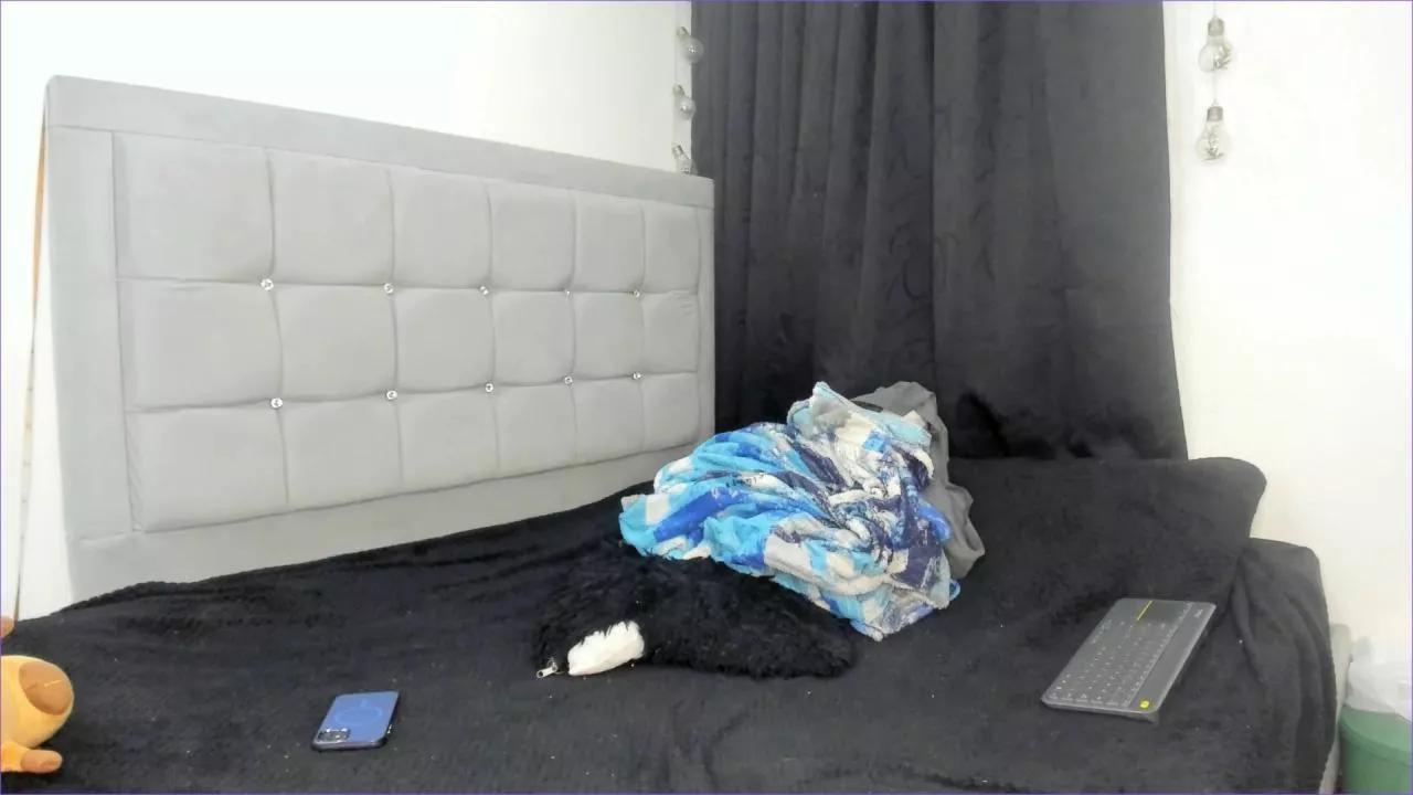 dantx_hub on Cam4 