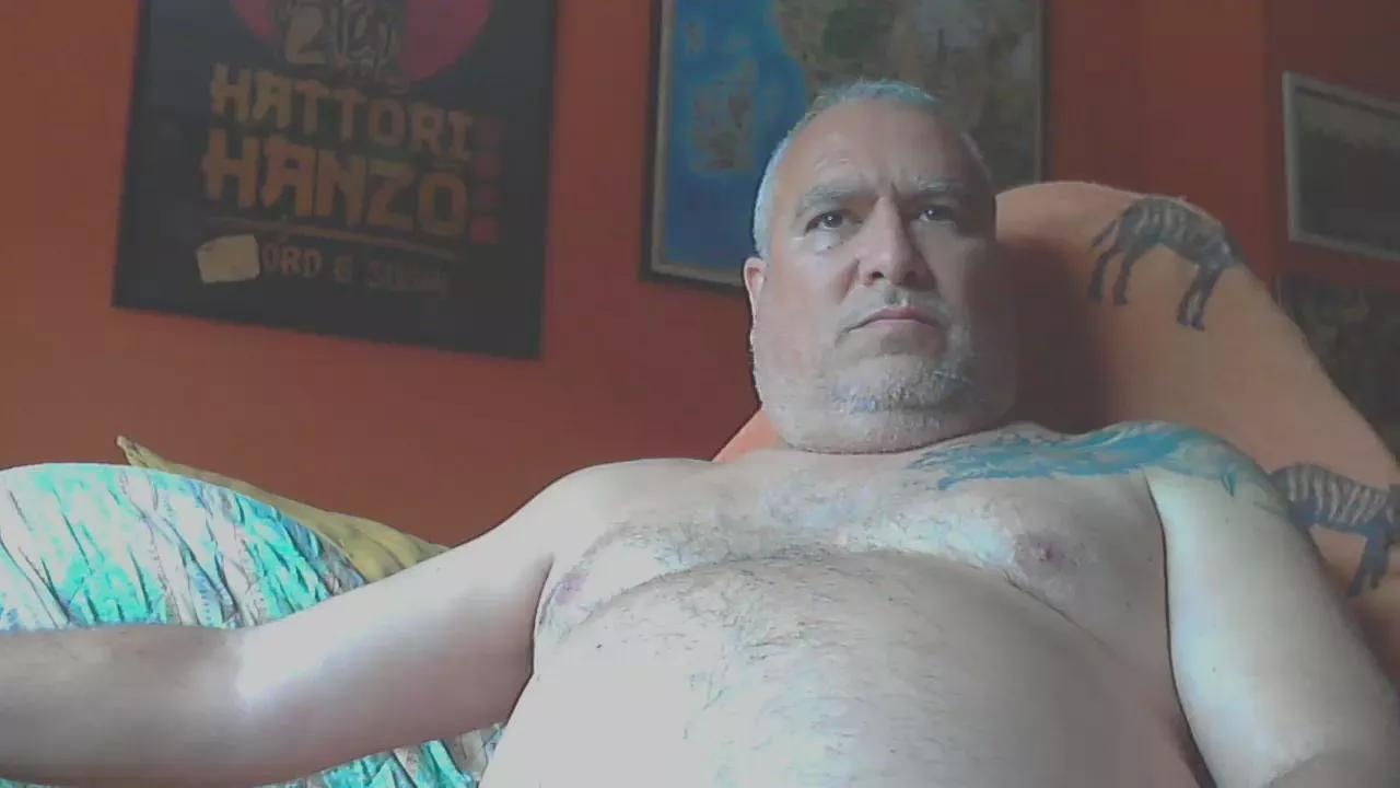 darkkinggg on Cam4 