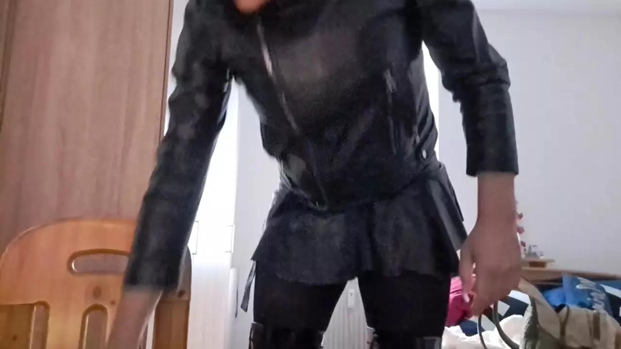 DevBiDwt1984 on Cam4 