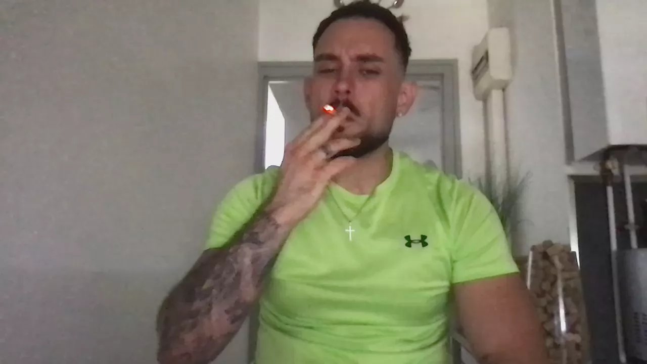 Offline didier_lopez on Cam4