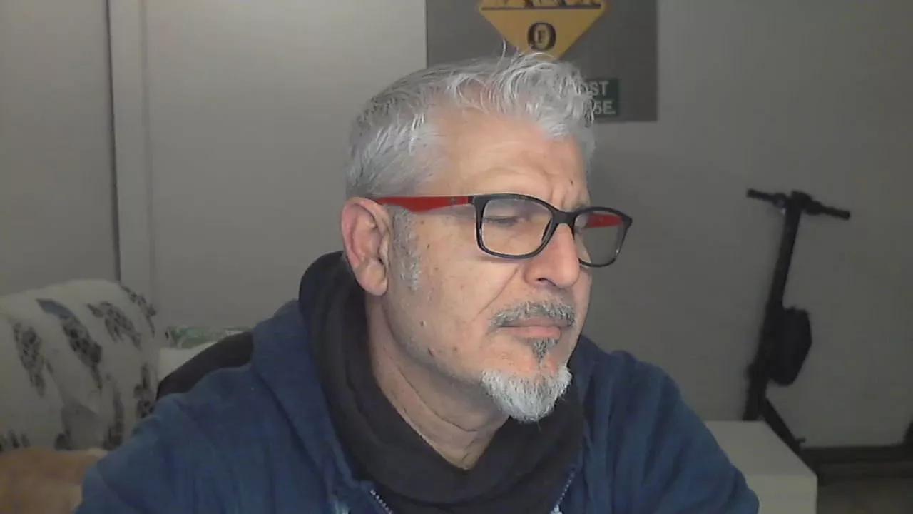 donopiacere on Cam4 