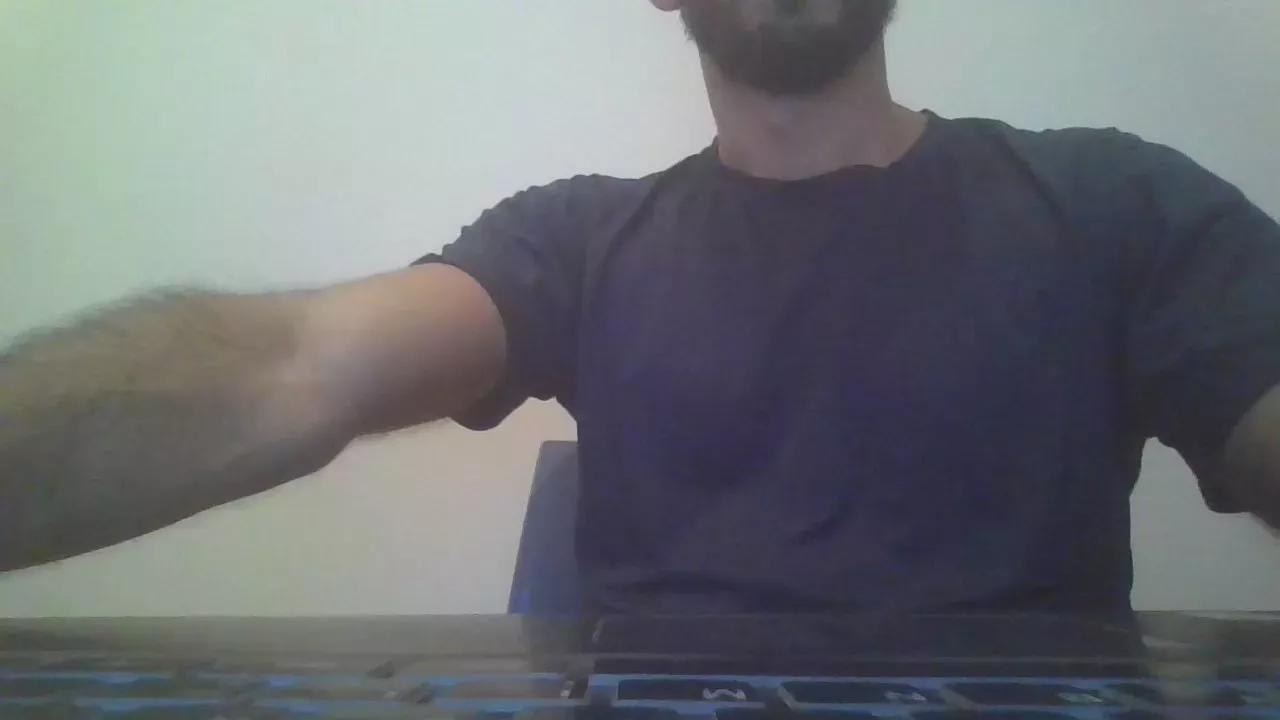 drums_881 on Cam4 