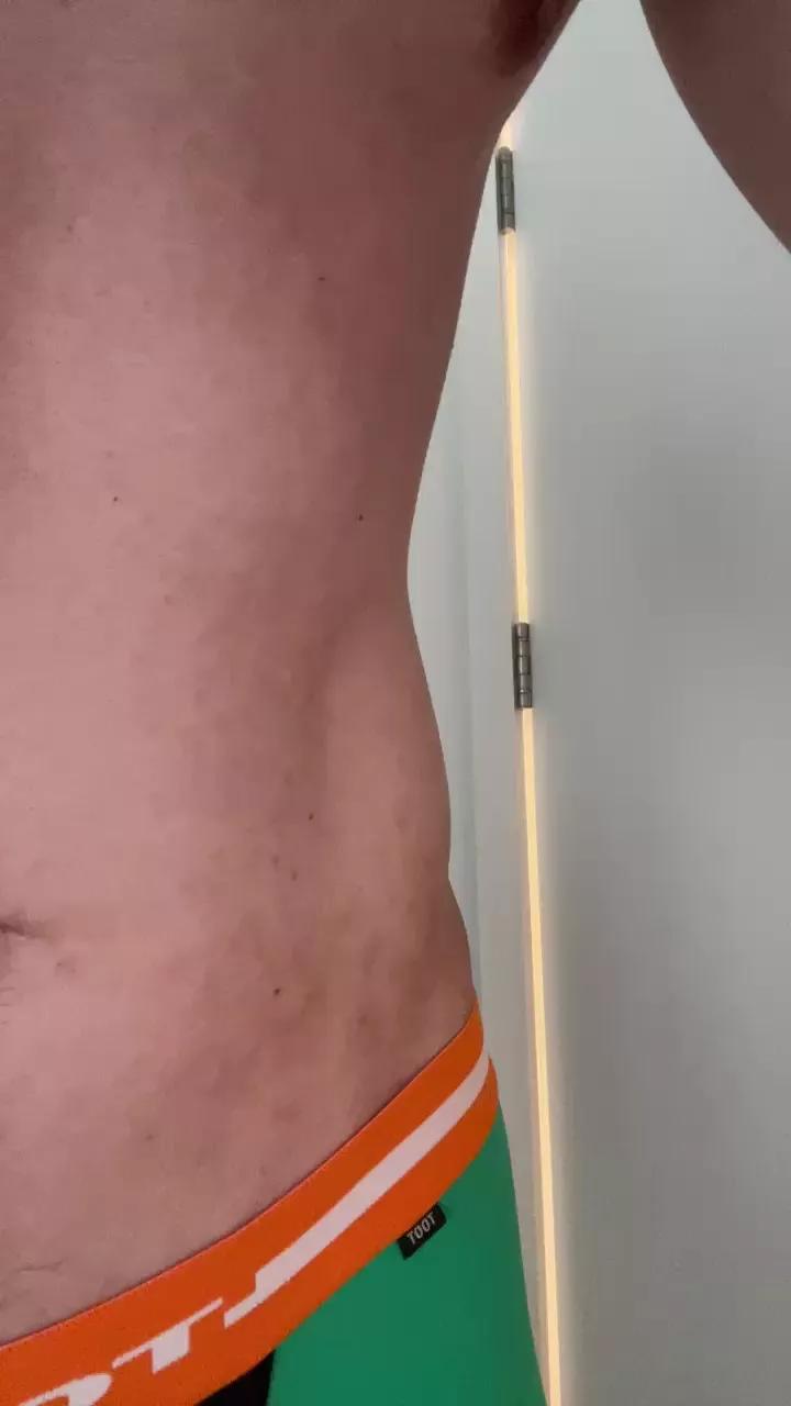 DSNN0021 on Cam4 