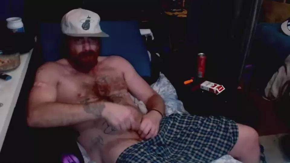 Eastoff23 on Cam4 
