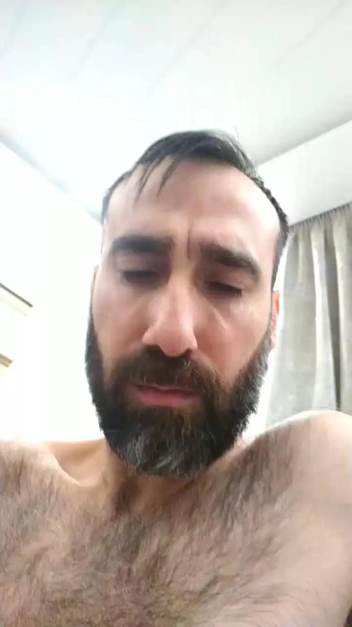 Edgercamboy2 on Cam4 