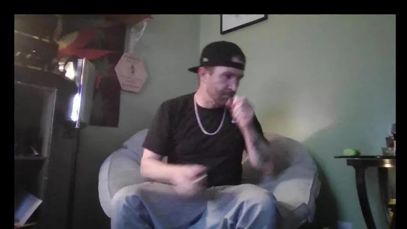 Edwardlong on Cam4 