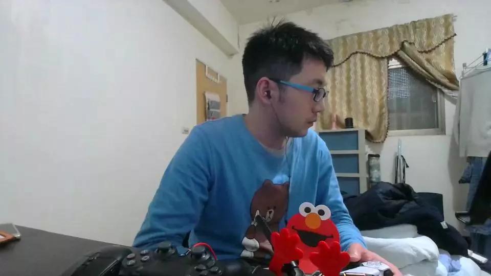 egg019763 on Cam4 