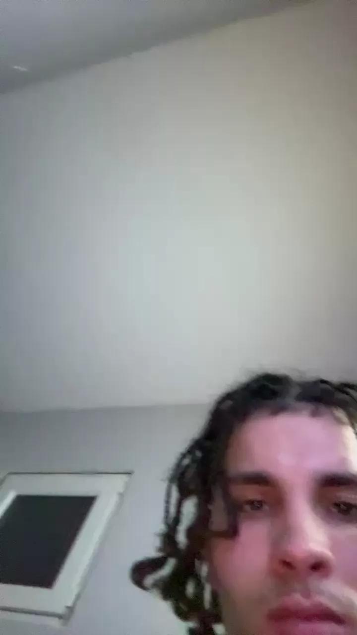 Elnene7777 on Cam4 