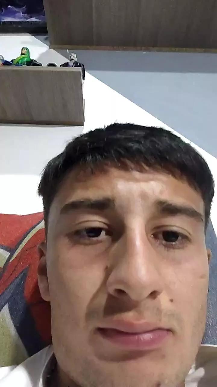 Esteban19PG on Cam4 
