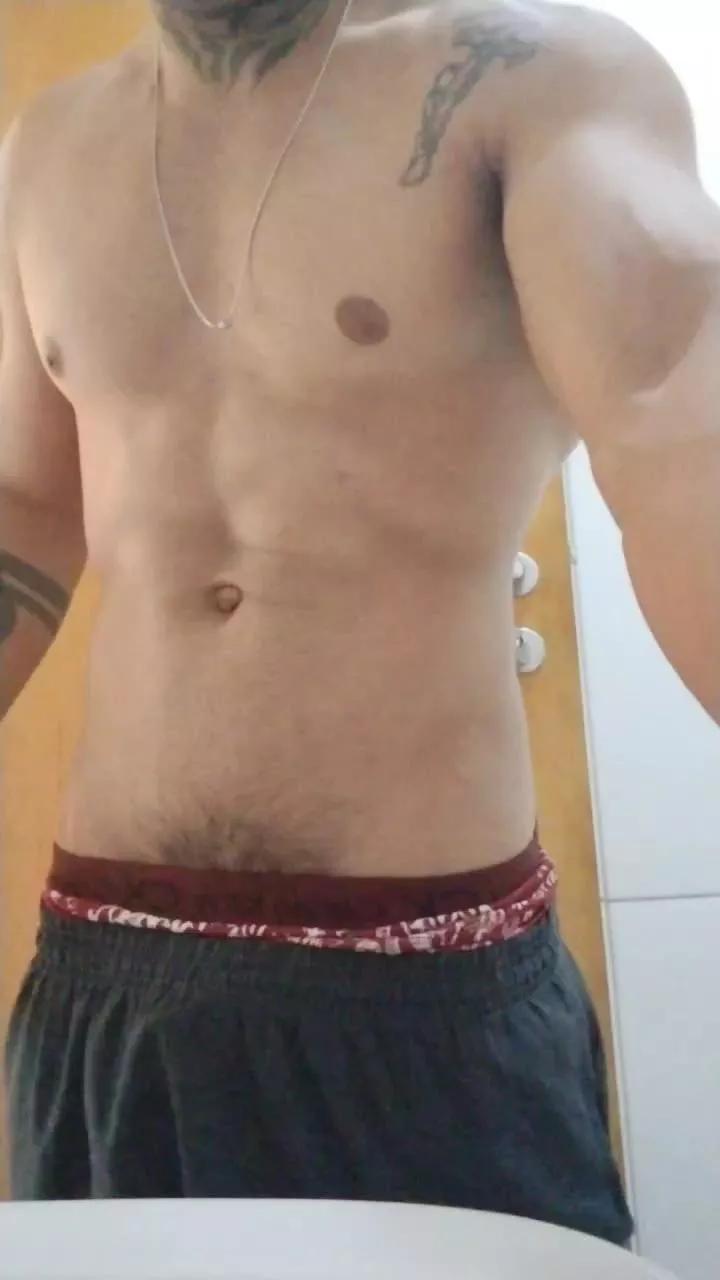 favelaboy1 on Cam4 
