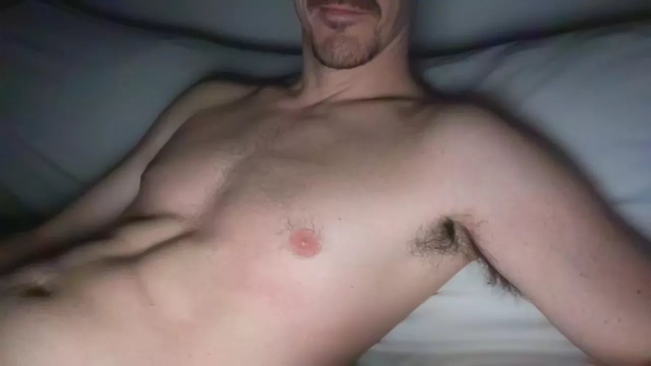 Offline fefdrond on Cam4