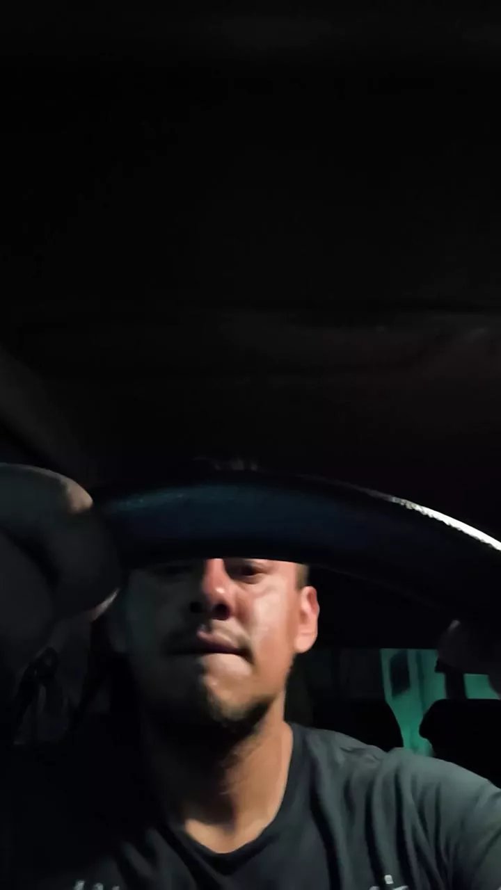 Offline fireface29 on Cam4