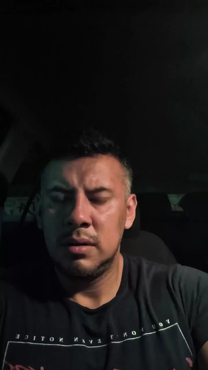 Offline fireface29 on Cam4