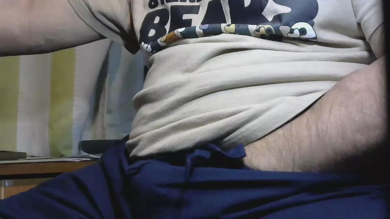 fluffbearr on Cam4 